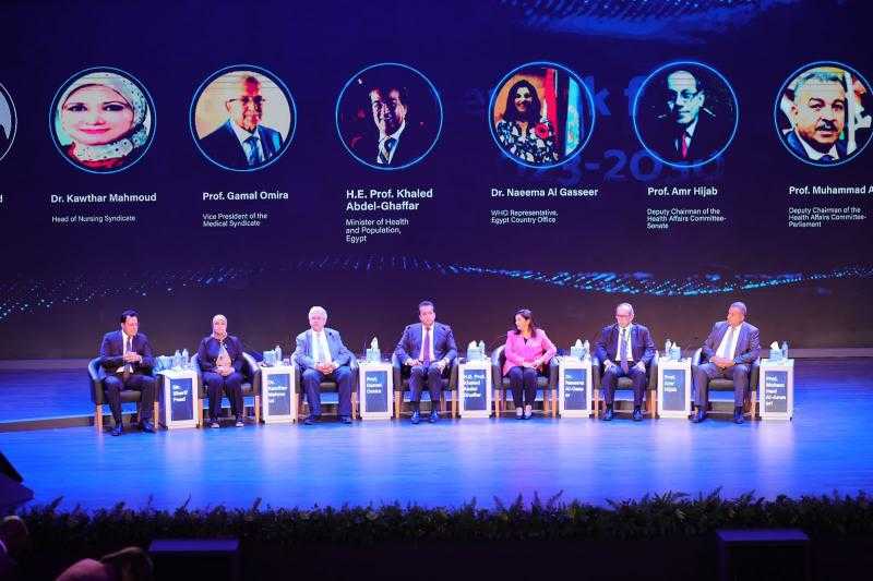 وزير الصحة يطلق الحوار المجتمعي لتحديد اتجاهات الإستراتيجية الوطنية للصحة والتنمية 2023-2030