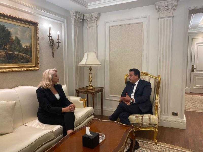 وزير الصحة يبحث التعاون بين مصر وصربيا في القطاع الصحي