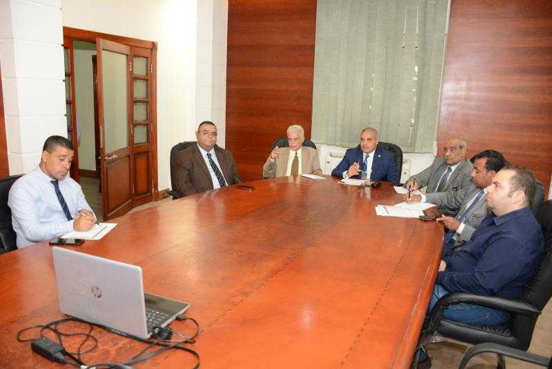 «المحرصاوي» يبحث سبل تعزيز دور «خريجي الأزهر» مع رؤساء الفروع بالمحافظات