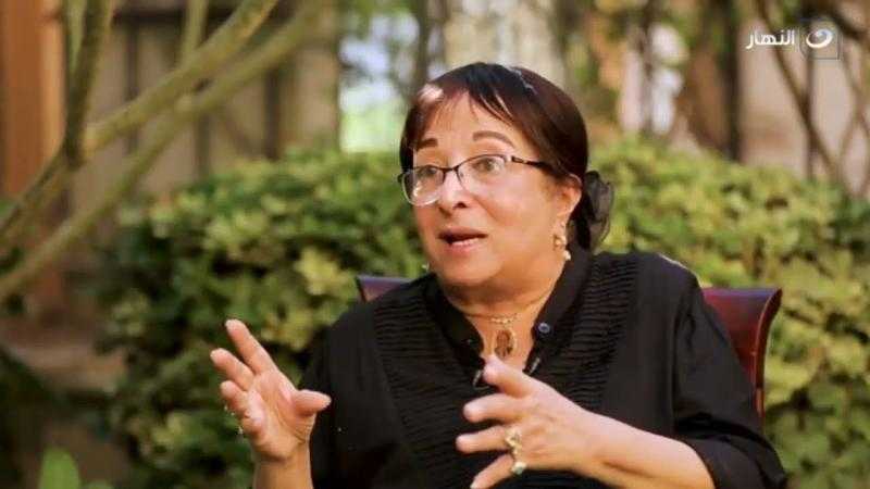 سميرة عبد العزيز عن سبب قلة أعمالها الفنية: مبيعملوش فن دلوقتي