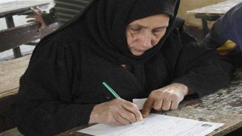 رئيس هيئة تعليم الكبار: إعلان مصر خالية من الأمية خلال 6 سنوات