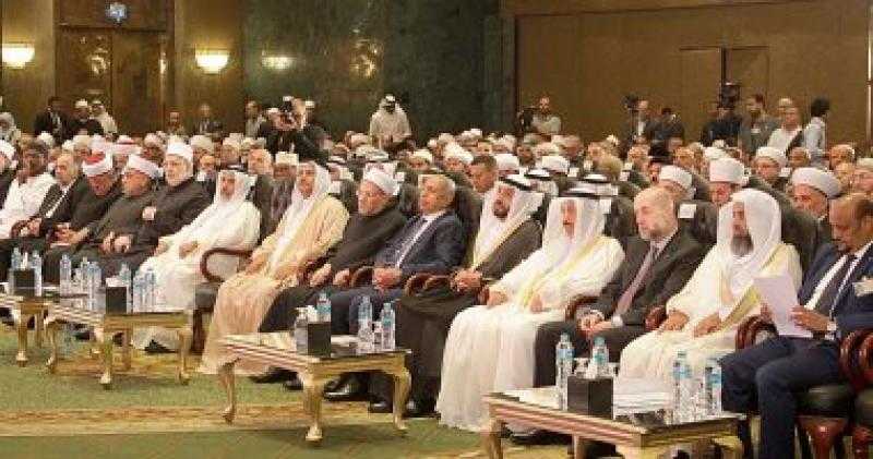 رئيس المشيخة الإسلامية والمفتي العام بألبانيا: من الواجب وضع الضوابط الشرعية للفتاوى الإلكترونية