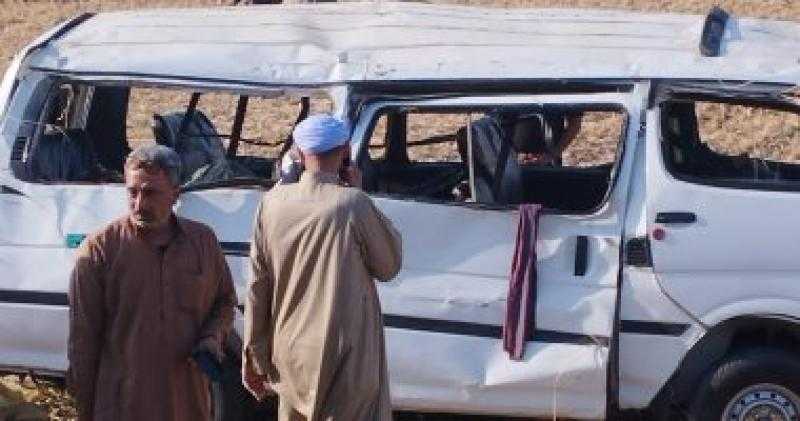 إصابة شخصين في حادث سير بالجيزة