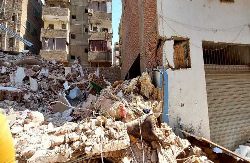 مصرع سيدة في انهيار جزئي لعقار بـ”كوم الدكة” بالإسكندرية