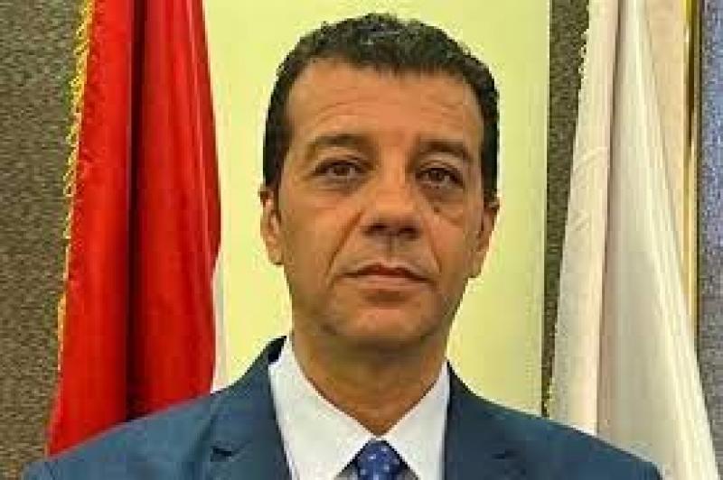 رئيس الهيئة الوطنية للانتخابات يجتمع مع الجهاز التنفيذي وأعضائه