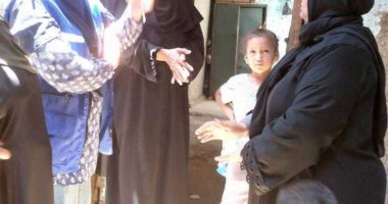 قطار حملة 100 يوم صحة بالأقصر يصل يومه الـ75 لدعم الأهالي بالمجان