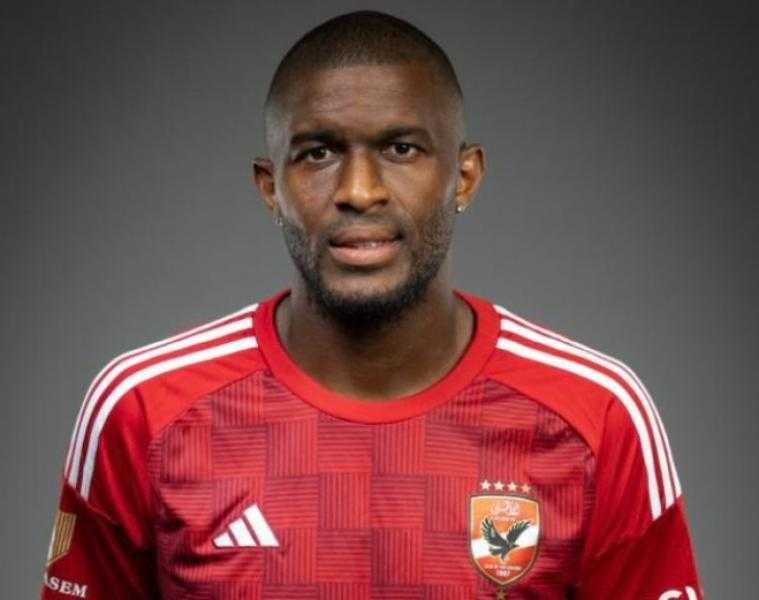 موديست يتصدر هجوم الأهلي في قائمة مباراة السوبر الإفريقي