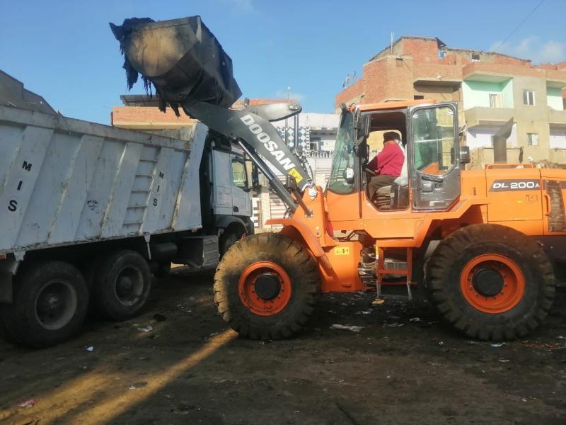 رفع 3156 طن قمامة من مراكز وأحياء الغربية