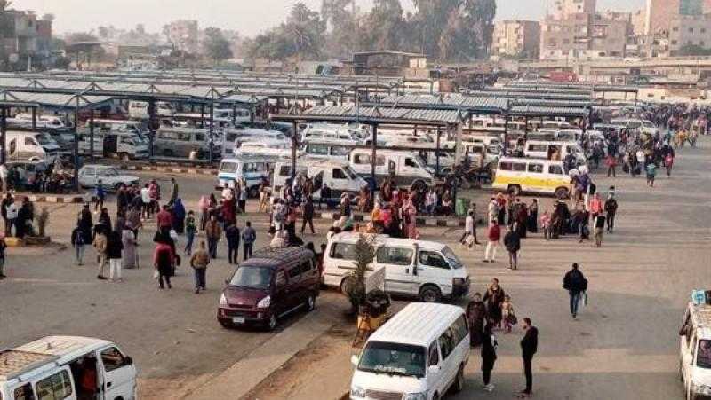 انتهاء أعمال إنشاء موقف سيارات في قرية سدس الأمراء ببني سويف