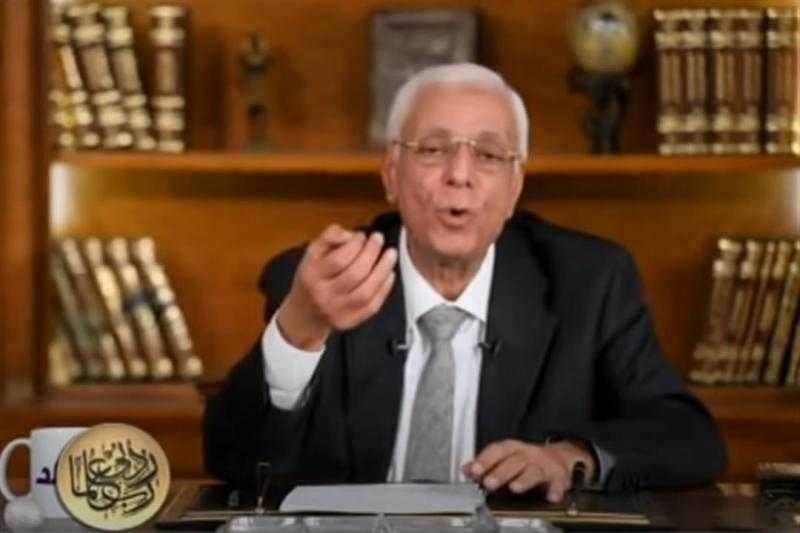 حسام موافي: الرزق في السماء لا علاقة له بالكلية أو الدراسة