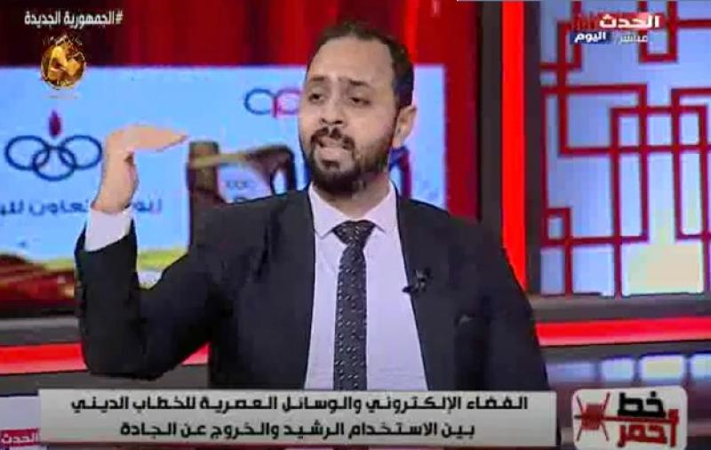 خبير تحول رقمي يكشف مخاطر استخدام الذكاء الاصطناعي على العمل الدعوي
