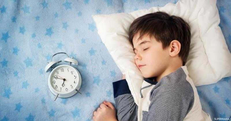 قبل بدء الدراسة.. اعرفى إزاى تدربى طفلك على النوم المنتظم