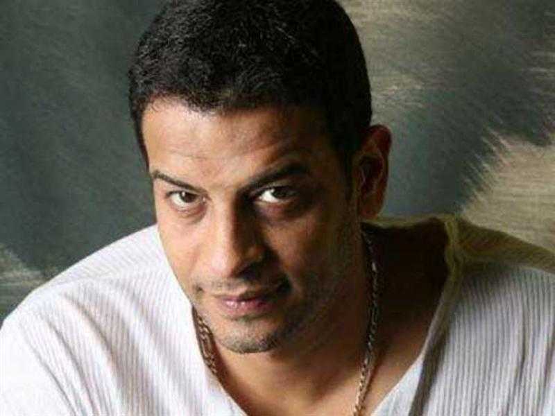 محمد هنيدي ينعى الفنان أشرف مصيلحي: البقاء لله في الأخ والصديق