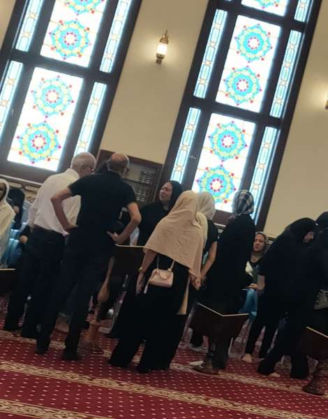 خط أحمر