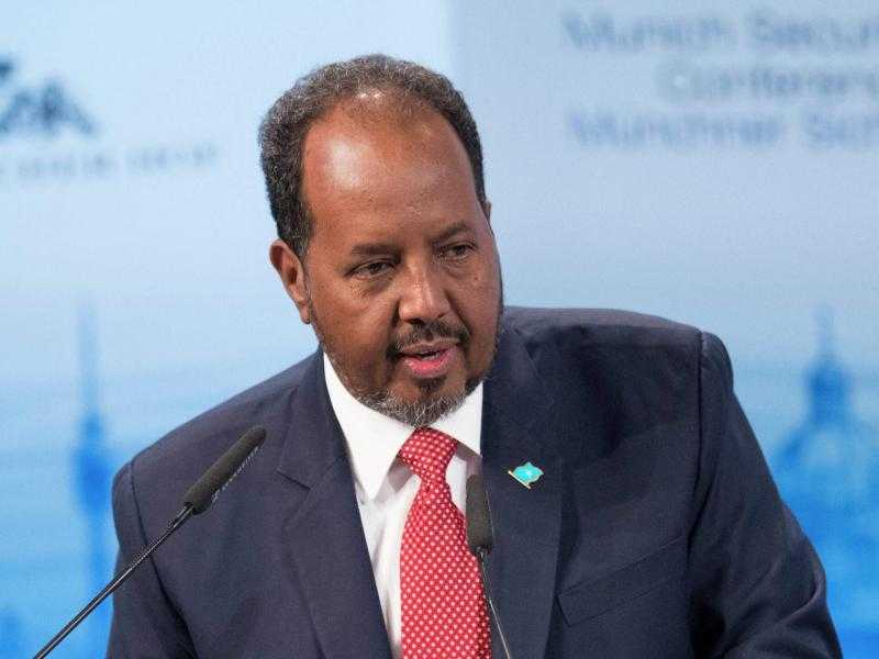 قرارات جديدة بشأن قيادات الجيش الصومالي في ظل استمرار المواجهة مع حركة الشباب الإرهابية
