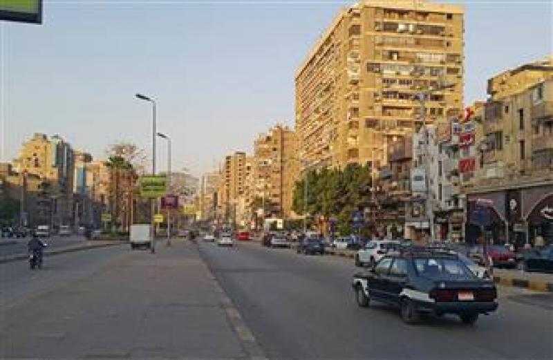 النشرة المرورية للعاصمة.. كثافات بكورنيش النيل وسيولة مرورية بالشوارع والميادين