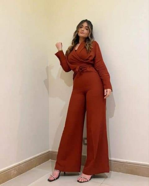 تنصيب الفنانة ملك زاهر سفيرة للمبادرة المصرية لمحو أمية لغة الإشارة