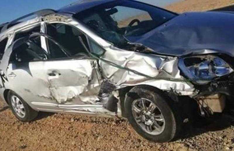 مصرع شخصين وإصابة 2 آخرين في تصادم ملاكي مع نقل بطريق الجلالة الزعفرانة