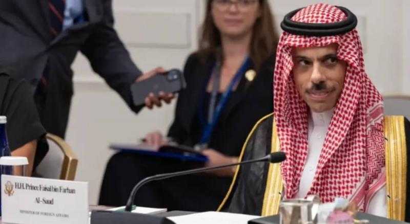 وزير الخارجية السعودي يُشارك في اجتماع حول جامو وكشمير