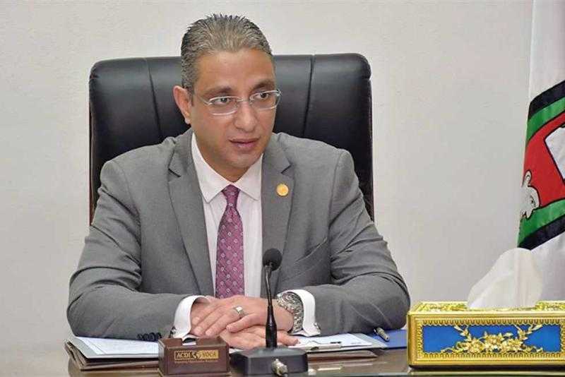 محافظ الفيوم يشارك في متابعة أعمال اللجنة التنفيذية الخاصة بتقييم المشروعات الخضراء