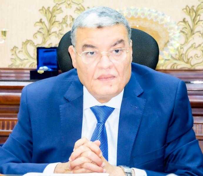 محافظ المنيا يعتمد المشروعات الفائزة فى المرحلة الثانية من المبادرة الوطنية للمشروعات الخضراء الذكية
