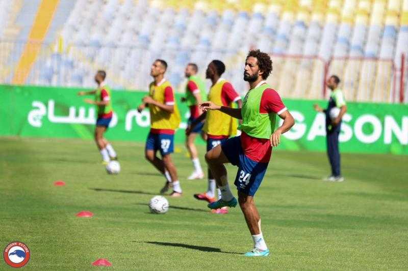 مودرن فيوتشر يفوز على فاركو بهدفين نظيفين