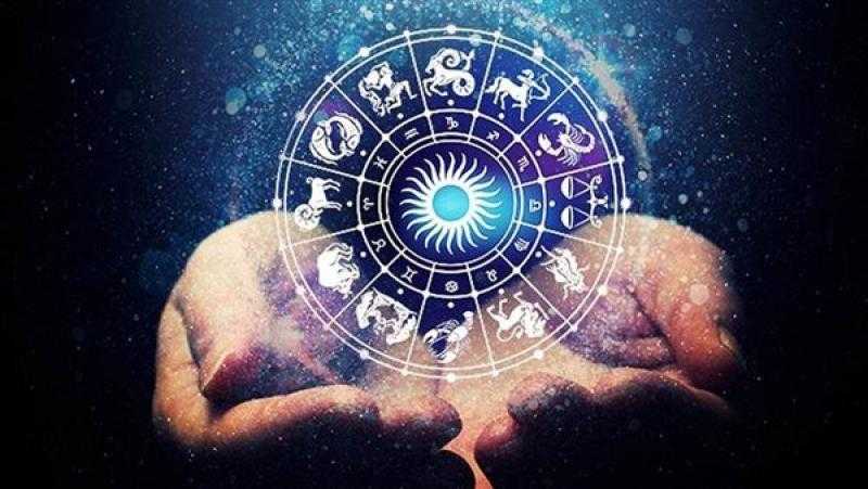 حظك اليوم وتوقعات الأبراج الجمعة 22 سبتمبر على الصعيد المهنى والعاطفى والصحى