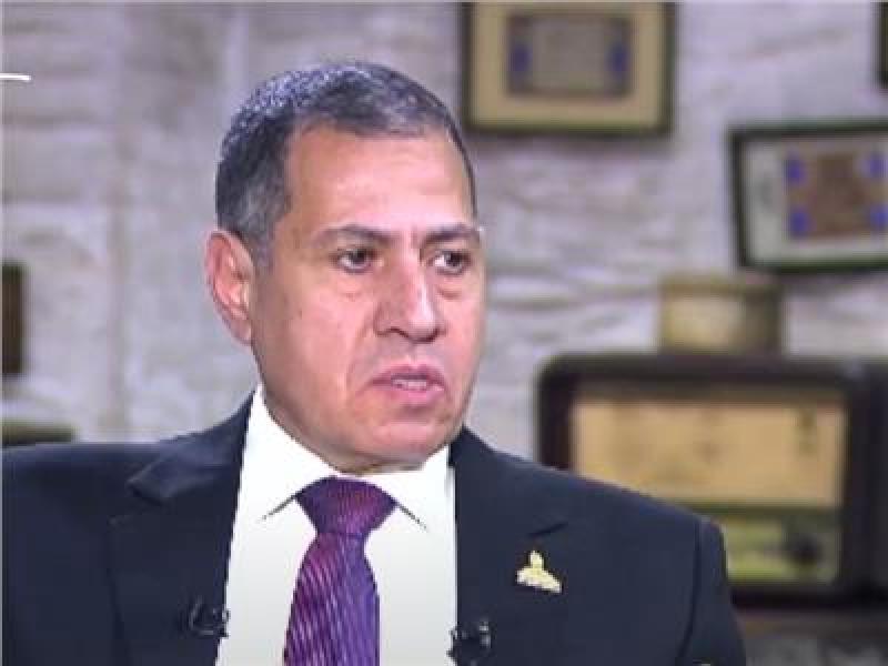 خط أحمر