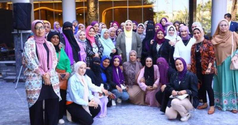 التضامن: صرف 600 جنيه دعما نقديا و500 جنيه ”عينيا” لمدة 3 أشهر للرائدات الاجتماعيات