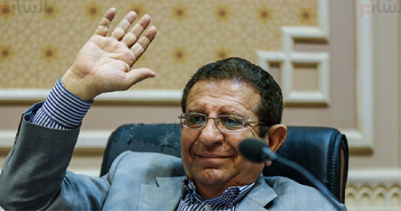 خط أحمر