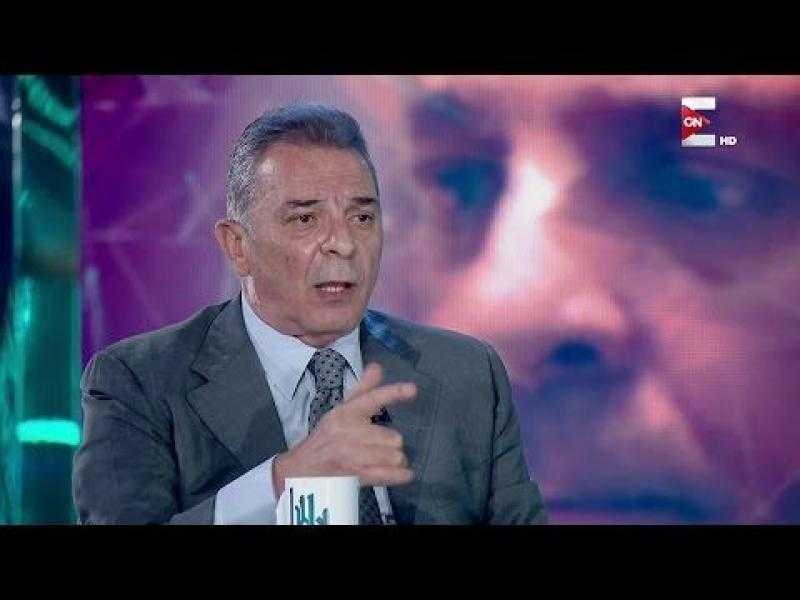 محمود حميدة يوضح العلاقة بين المخرج والممثل