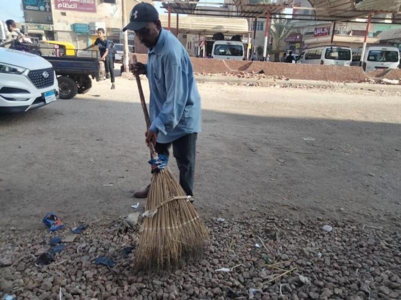 رئيس مركز الحامول: متابعة أعمال النظافة اليومية بشوارع المدينة