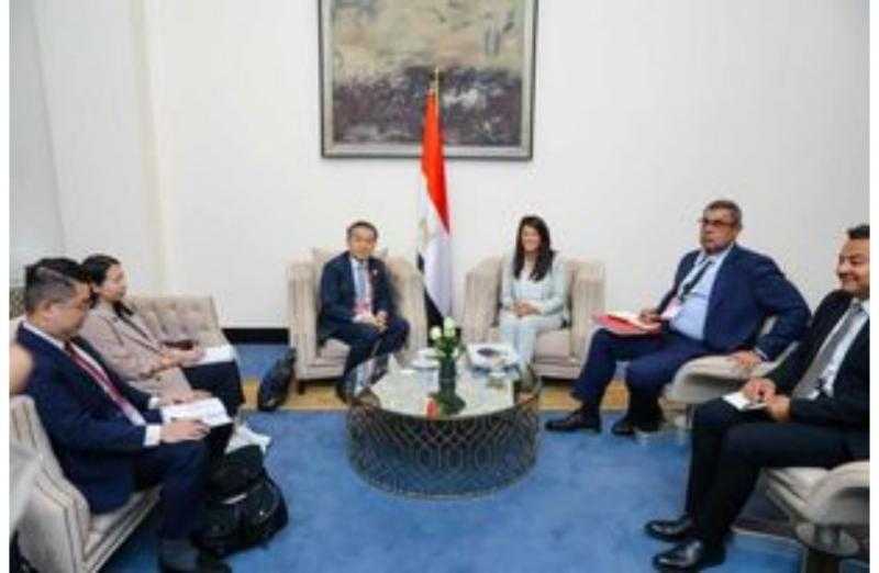 وزيرة التعاون الدولي تلتقي وزير المالية والخزانة بهونج كونج خلال الاجتماعات السنوية للبنك الآسيوي