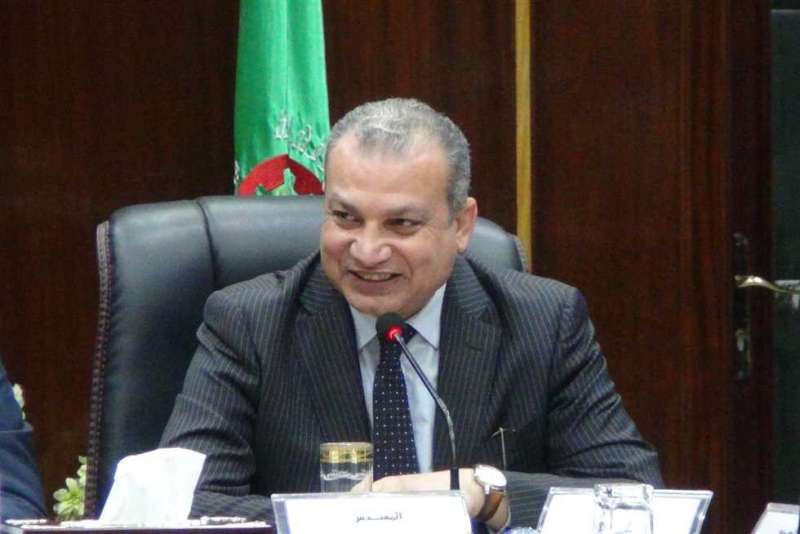 خط أحمر