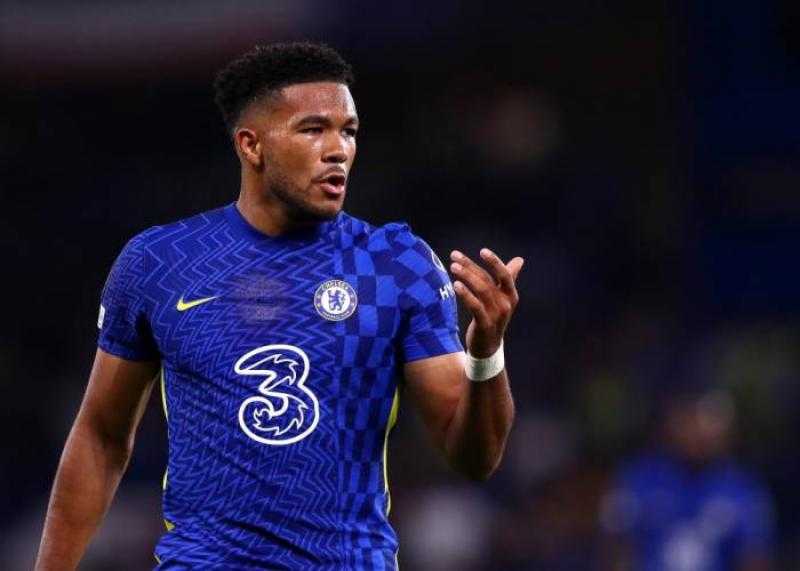 تشيلسي يواجه فولهام الليلة.. تعرف على القنوات الناقلة