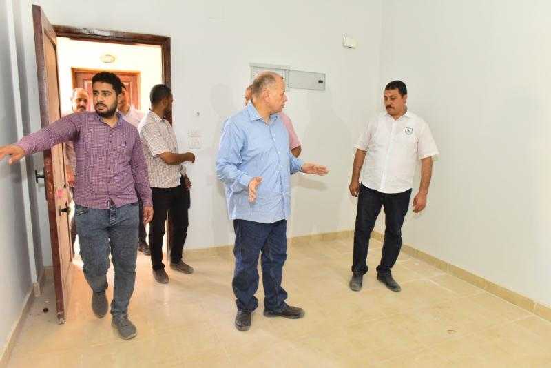محافظ أسيوط يتفقد إنشاء 9 عمارات سكنية ”البيت الريفي المطور” ضمن ”حياة كريمة”