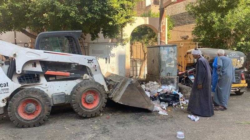 رفع 306 أطنان قمامة بحملات نظافة في مركز سنورس بالفيوم