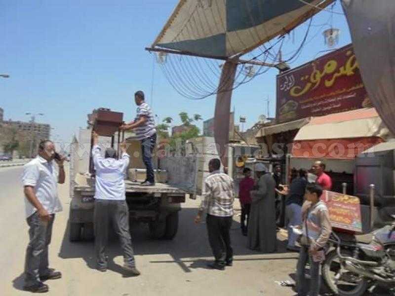 إزالة إشغالات سوق الثلاثاء بنطاق حي المرج