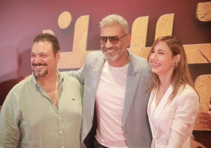 خط أحمر