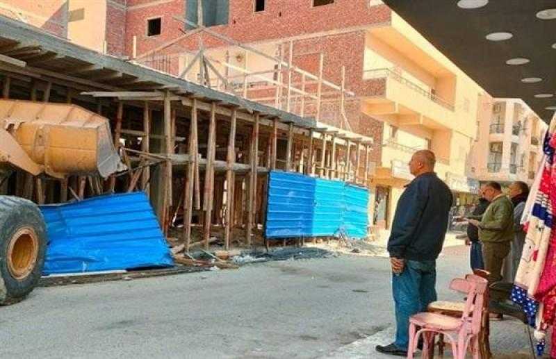 بإزالة بناء بدون ترخيص بتقسيم النور بالغردقة