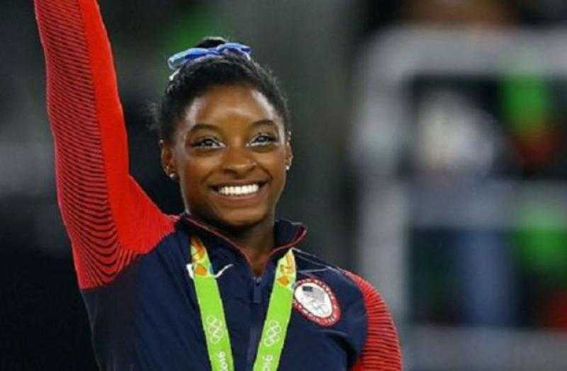 الأمريكية سيمون بايلز تصبح لاعبة الجمباز الأكثر حصدا للميداليات
