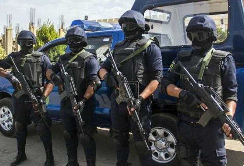 مصرع عنصر شديد الخطورة وإصابة آخر خلال تبادل إطلاق النار مع الأمن العام في أسيوط