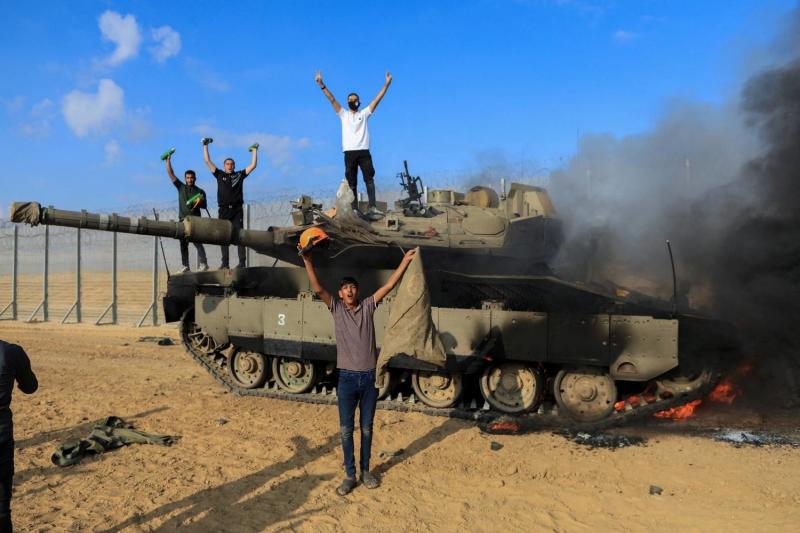 إعلام إسرائيلي: مقتل أكثر من 150 إسرائيليا في عملية طوفان الأقصى