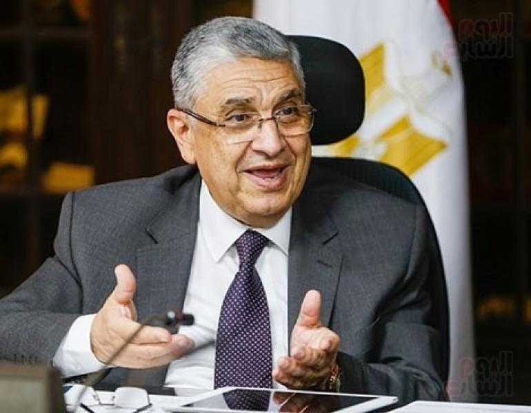 الكهرباء توقع عقد تعاون مع الجيزة للأنظمة لتوسيع محطة محولات أبوغالب