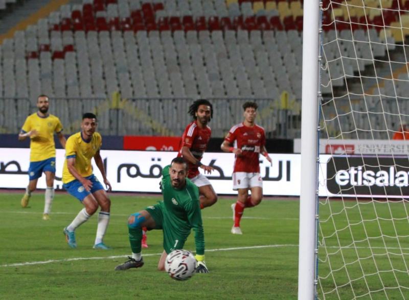 الأهلي يواصل انتصاراته في الدوري ويفوز على الإسماعيلي 3-1