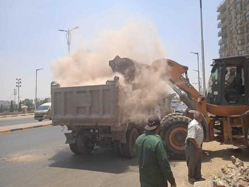 رفع 72 طن مخلفات من شوارع مركز بدر في محافظة البحيرة