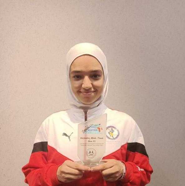 سما إبراهيم تحصد جائزة أفضل رياضية في بطولة العالم للمواي تاي بتركيا