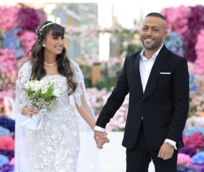 خط أحمر