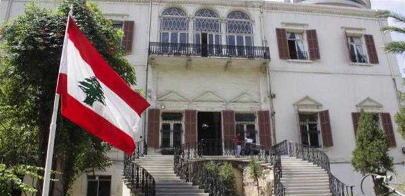 الخارجية اللبنانية تُدين الاعتداءات الإسرائيلية المتكررة على مطاري دمشق وحلب