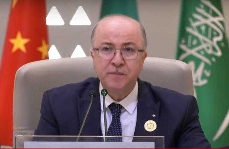 رئيس الحكومة الجزائرية أمام الغرفة الأولى من البرلمان للرد على تساؤلات النواب.. اليوم